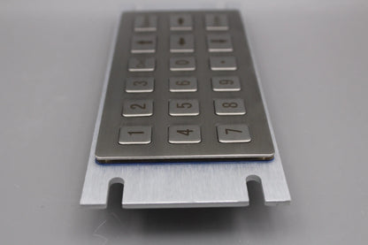Clavier métallique robuste pour borne interactive, 18 touches numériques, antivandalisme, en acier inoxydable 304, personnalisable pour distributeur automatique.