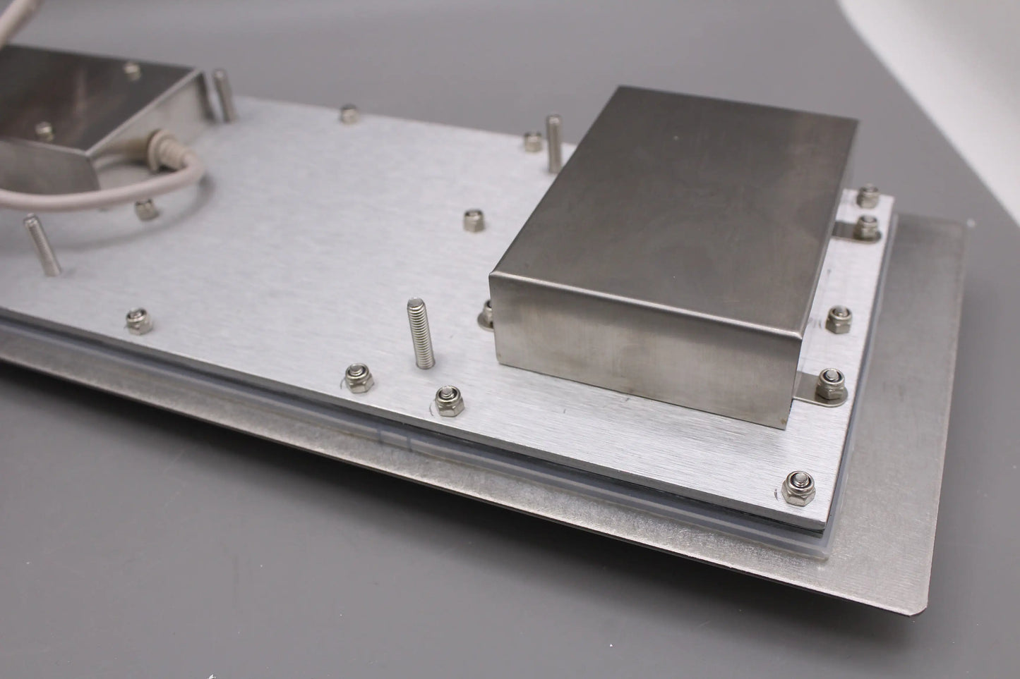 Customized IP65 Waterproof Metal Industrial Stainless Steel Rugged Keyboard With Trackball For CNC Machine